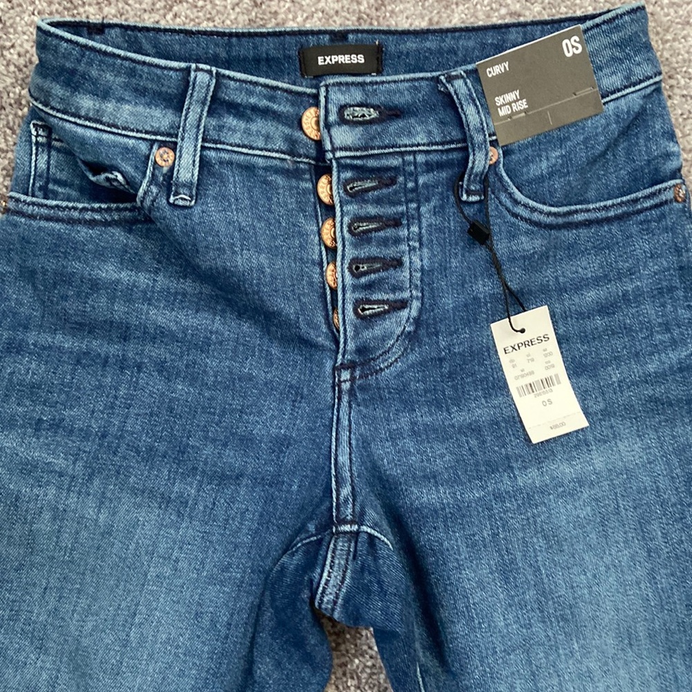 Express Button Fly Mid-Rise Skinny Jeans 0 Short